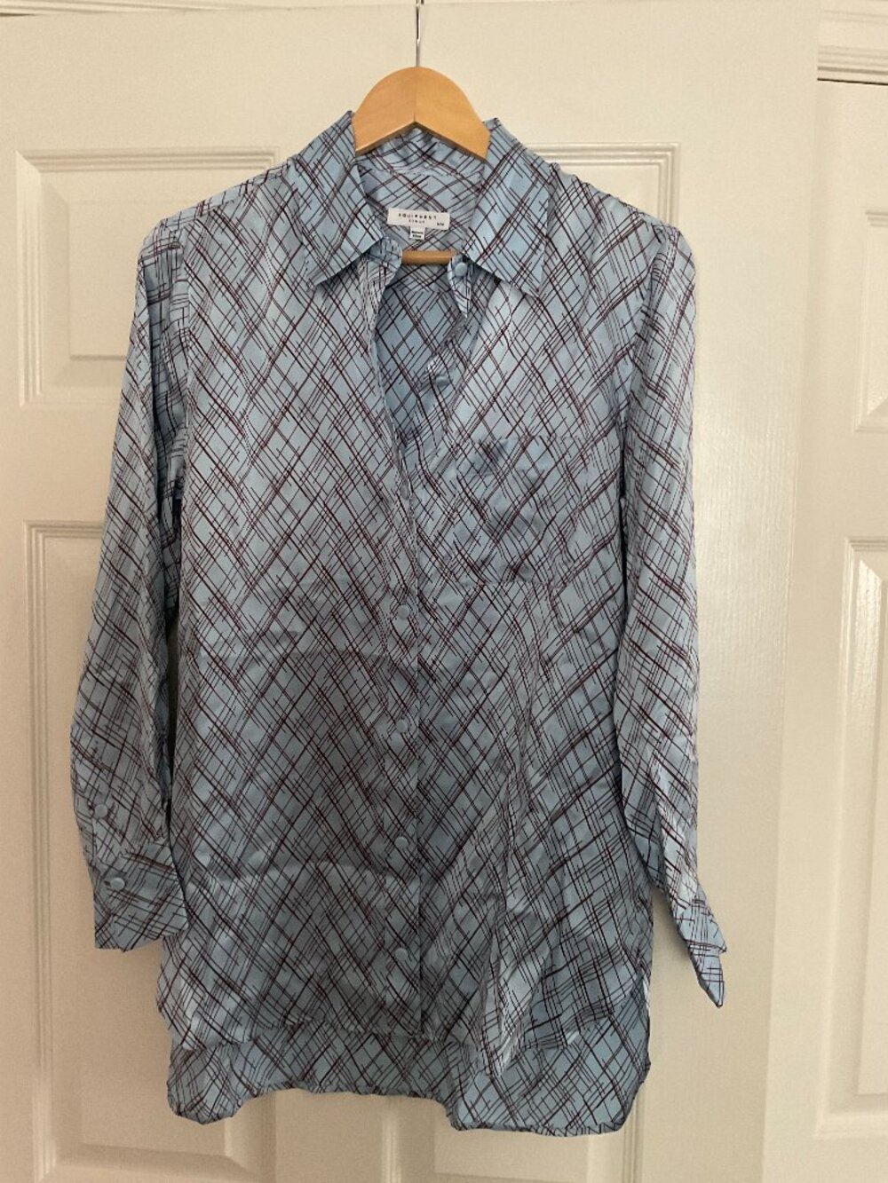 Equipment Silk Shirt NWOT Medium